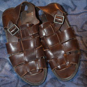 Mia Brown Sandals Size 7
